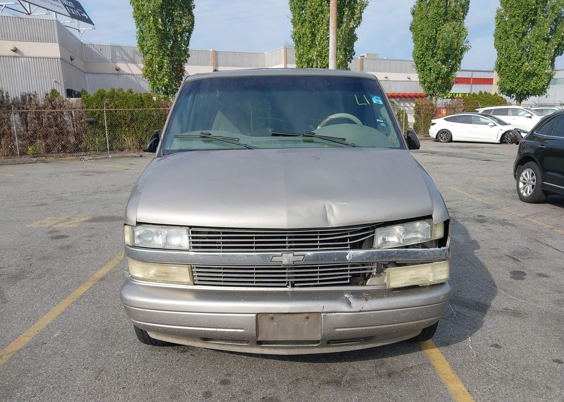 2002 CHEVROLET ASTRO