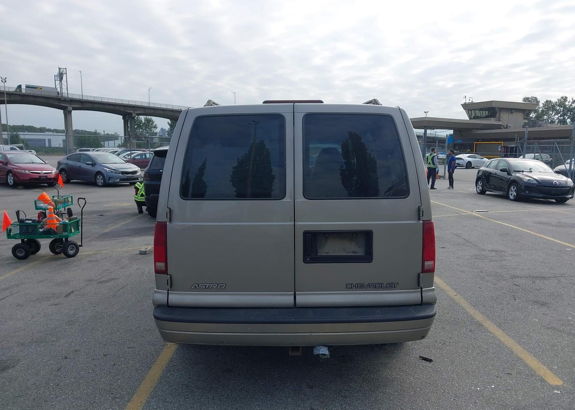 2002 CHEVROLET ASTRO