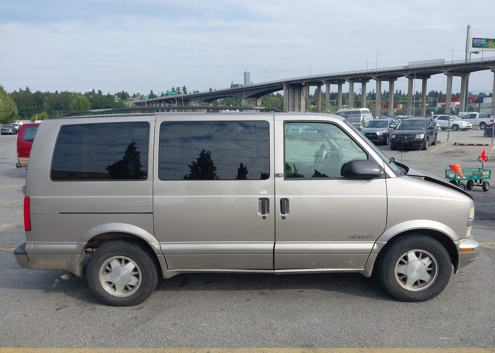 2002 CHEVROLET ASTRO