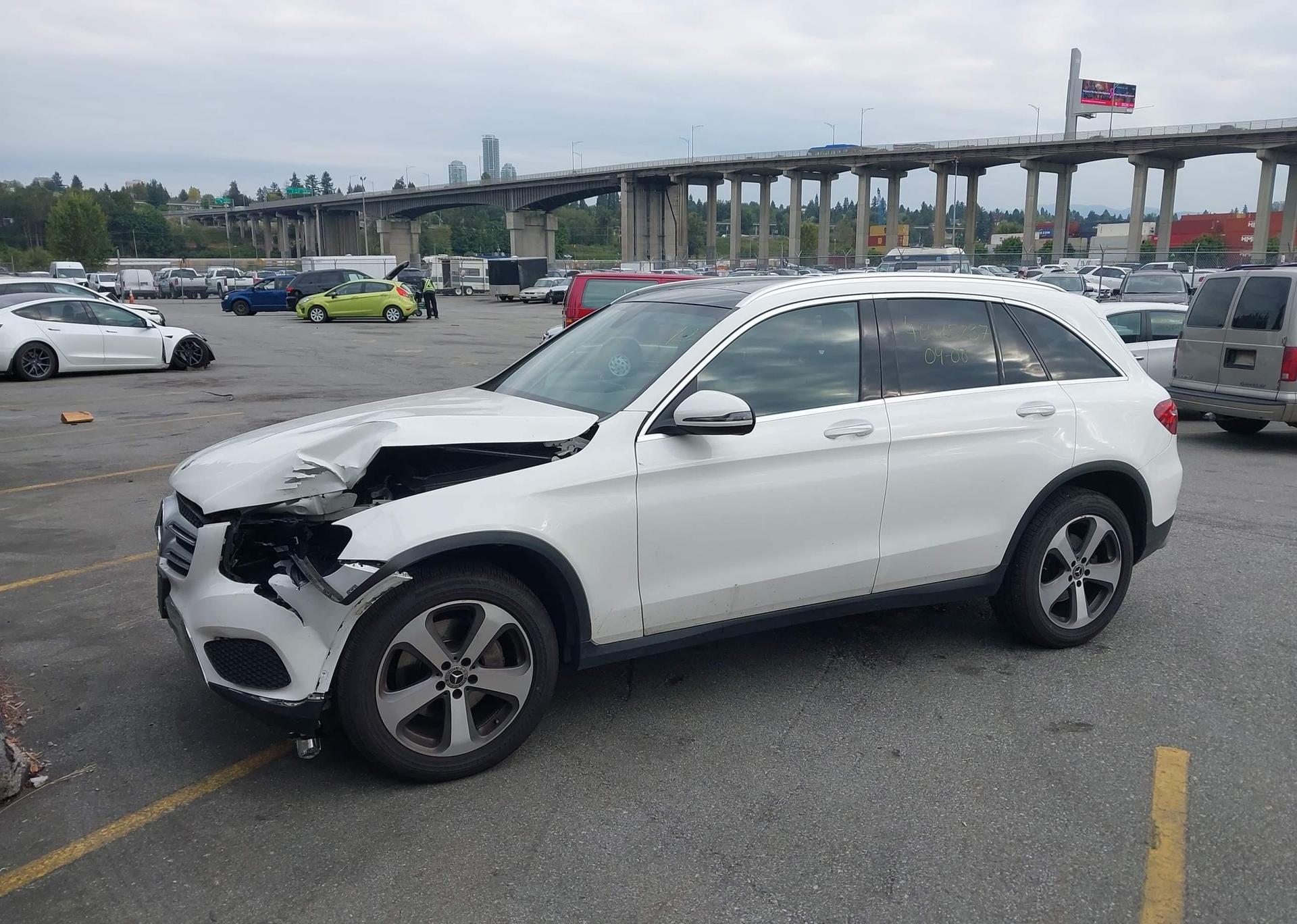 2018 MERCEDES-BENZ GLC 300 4MATIC