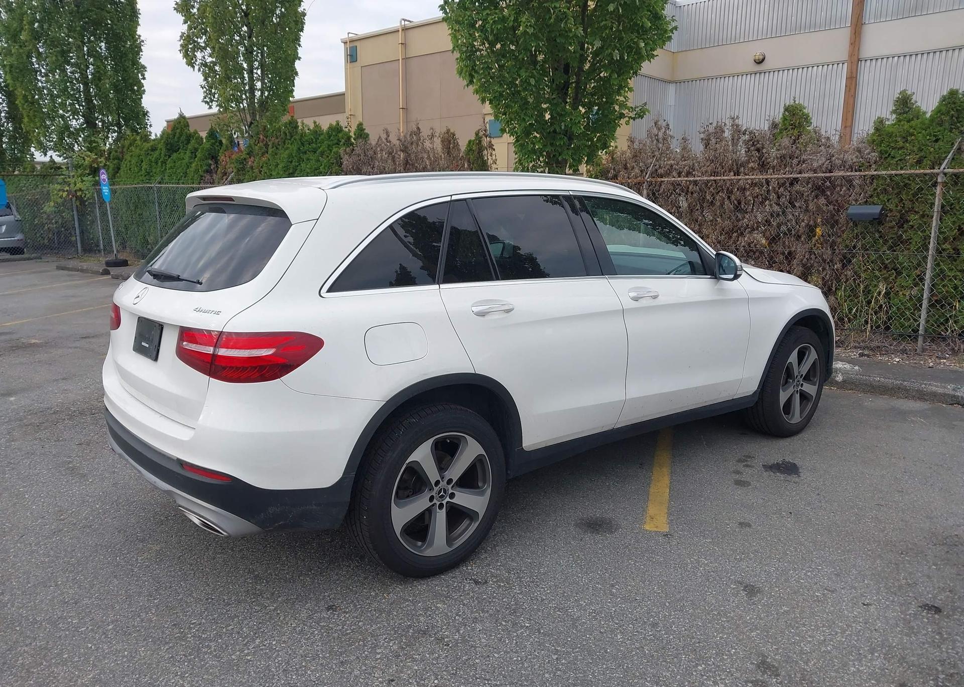 2018 MERCEDES-BENZ GLC 300 4MATIC