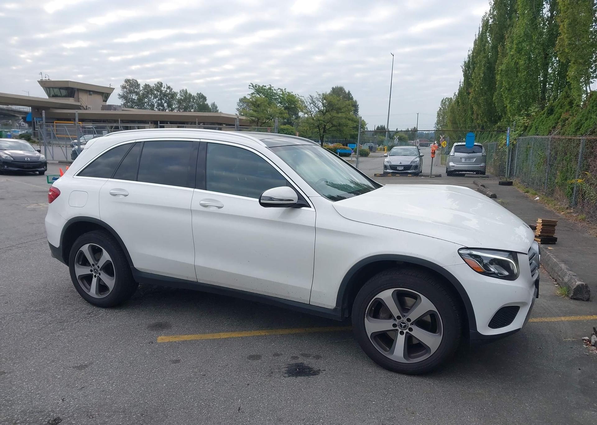 2018 MERCEDES-BENZ GLC 300 4MATIC