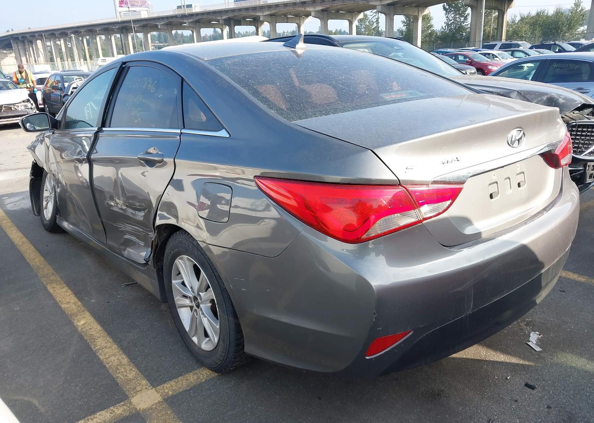 2014 HYUNDAI SONATA GLS