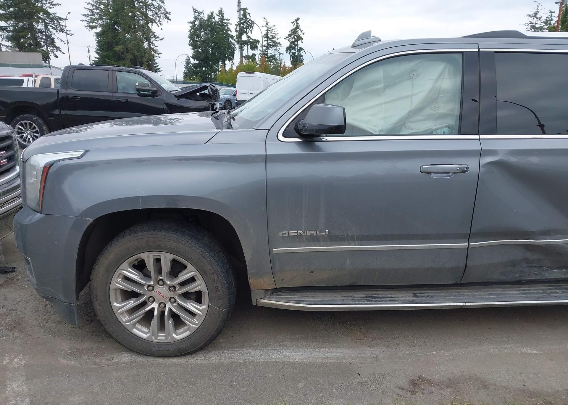2020 GMC YUKON XL DENALI