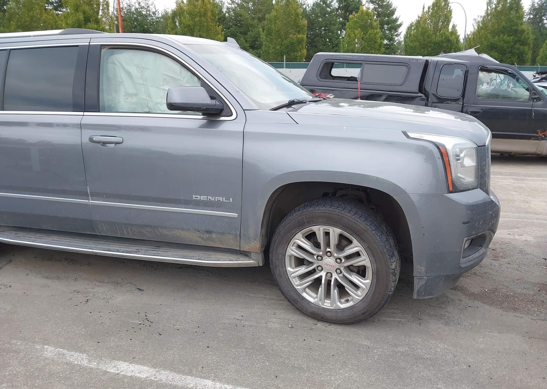 2020 GMC YUKON XL DENALI