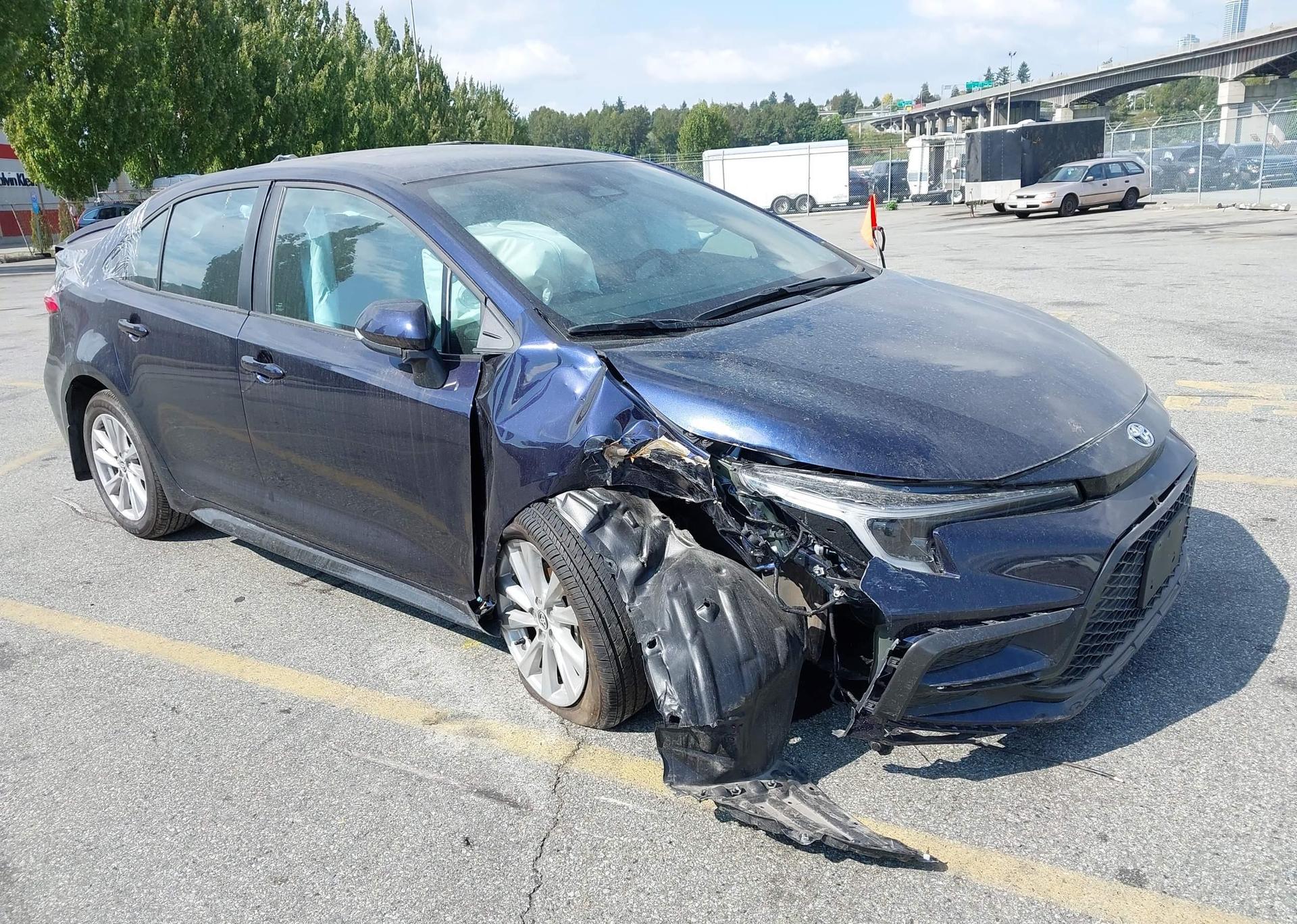 2024 TOYOTA COROLLA SE