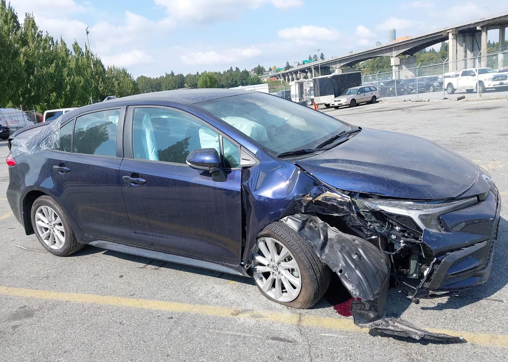 2024 TOYOTA COROLLA SE