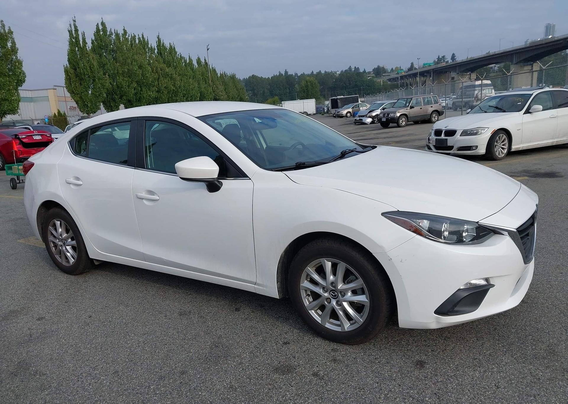 2016 MAZDA 3 TOURING
