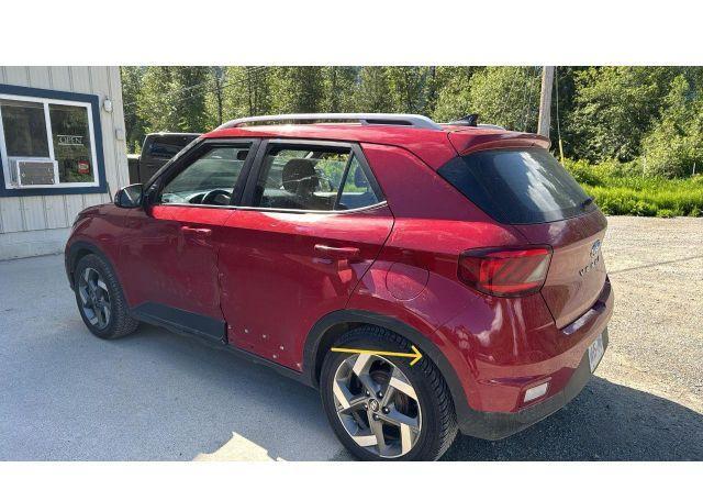 2022 HYUNDAI VENUE