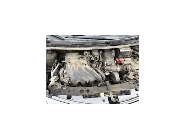 2016 NISSAN VERSA