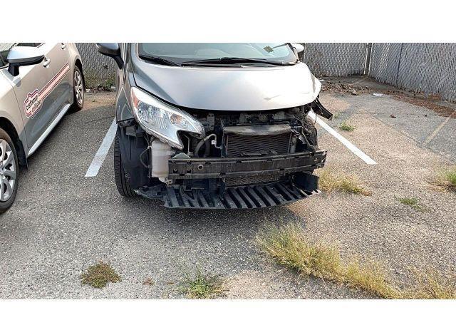 2016 NISSAN VERSA