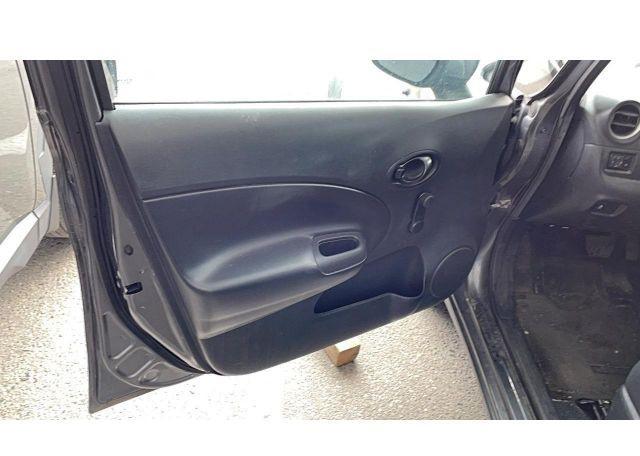 2016 NISSAN VERSA