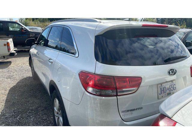 2018 KIA SORENTO LX