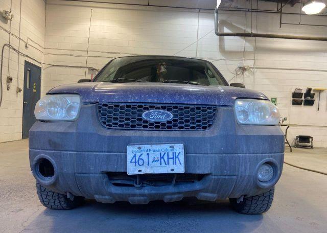 2005 FORD ESCAPE XLT