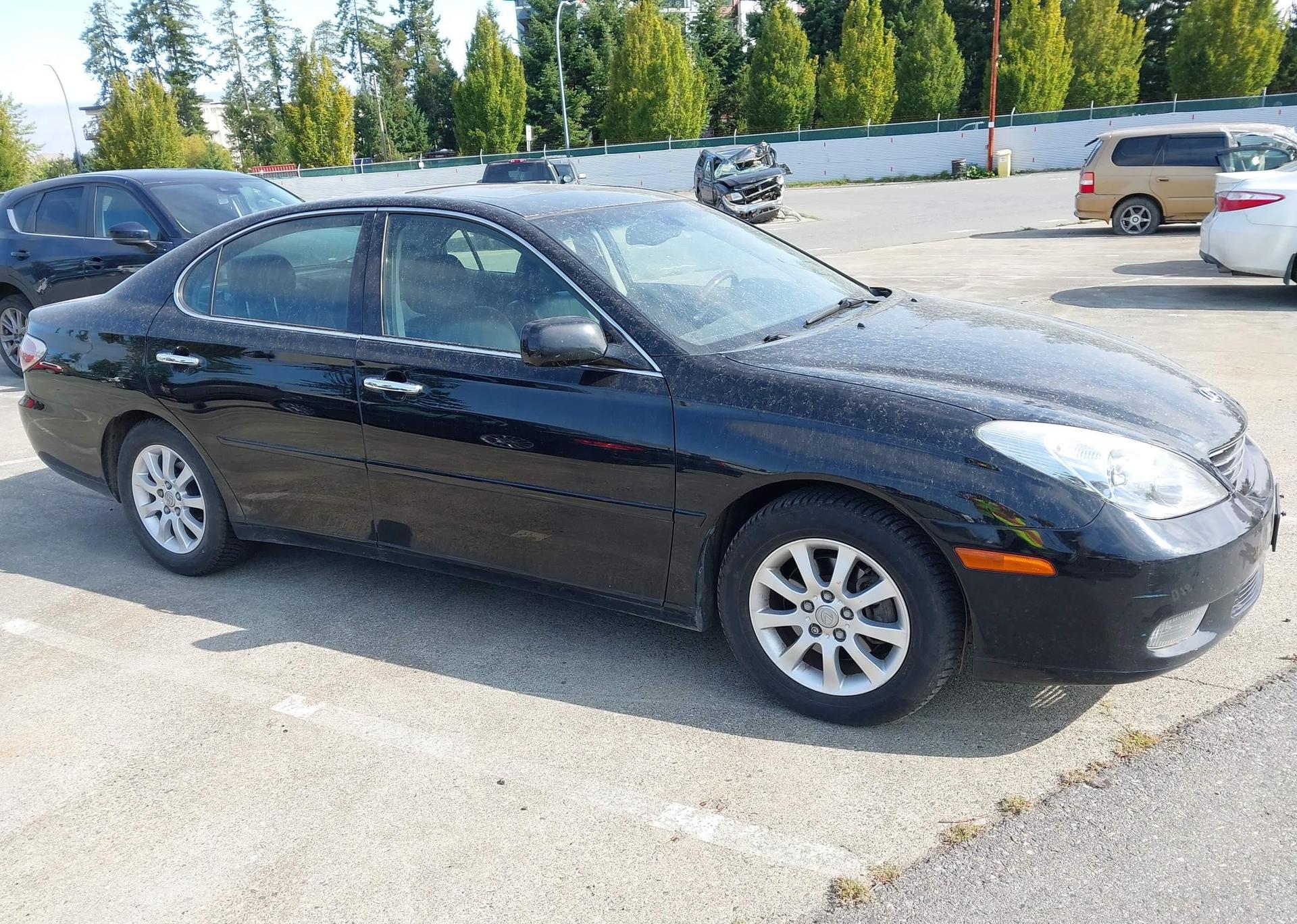 2002 LEXUS ES 300