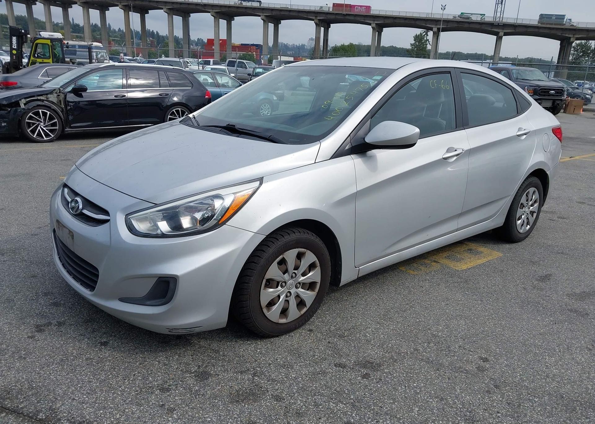 2015 HYUNDAI ACCENT GLS
