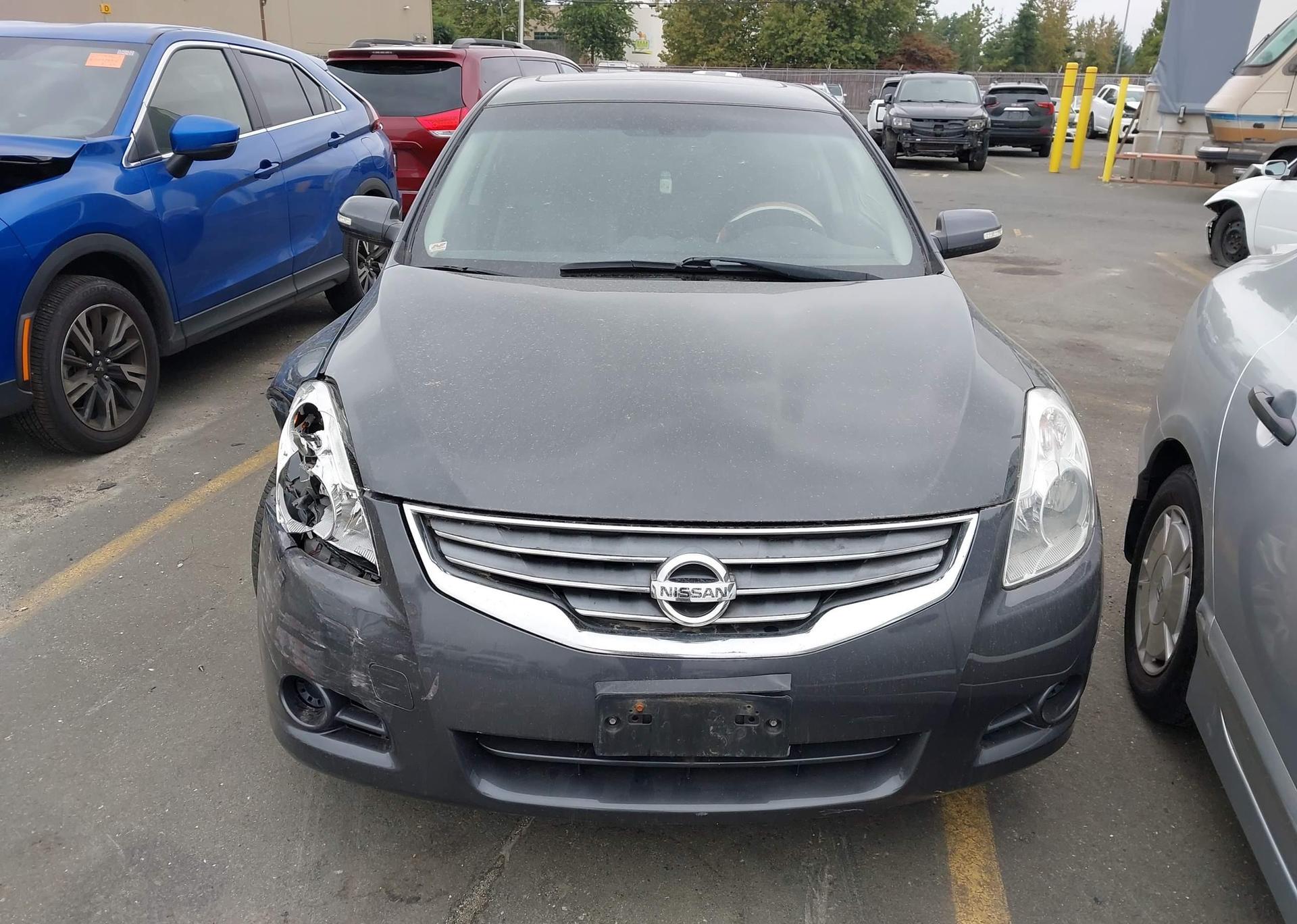 2011 NISSAN Altima S