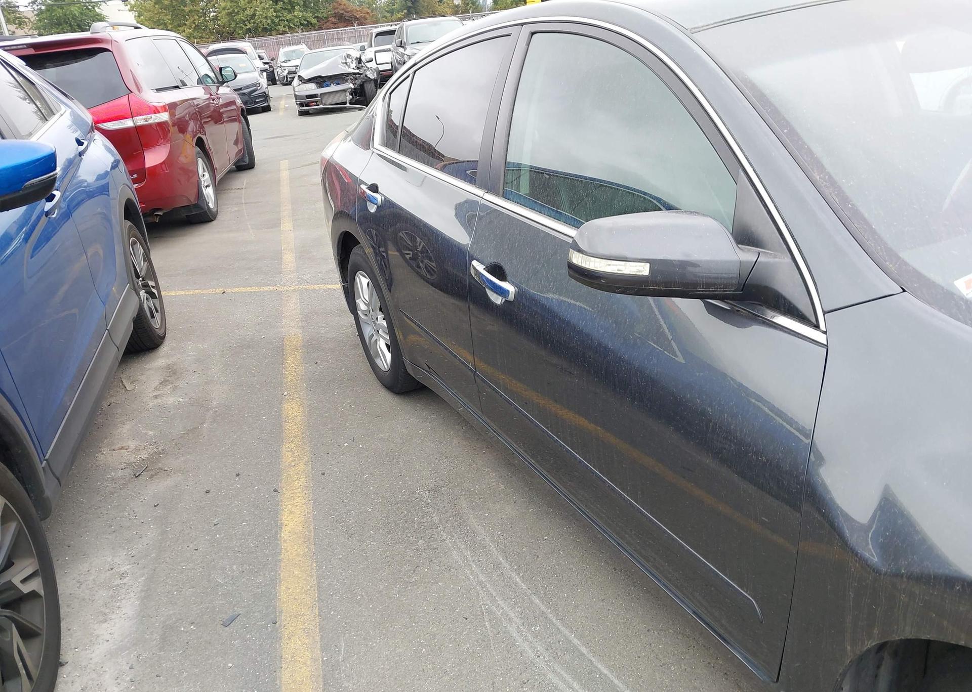 2011 NISSAN Altima S