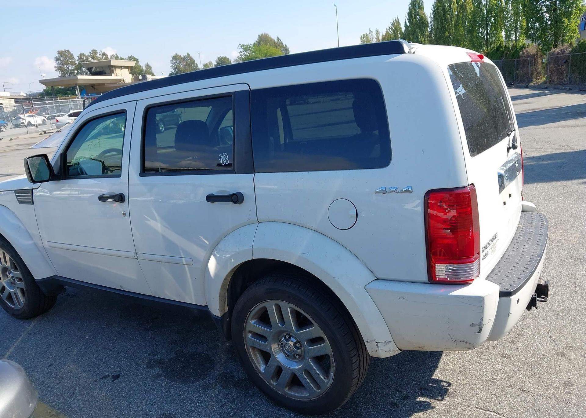 2010 DODGE NITRO SXT