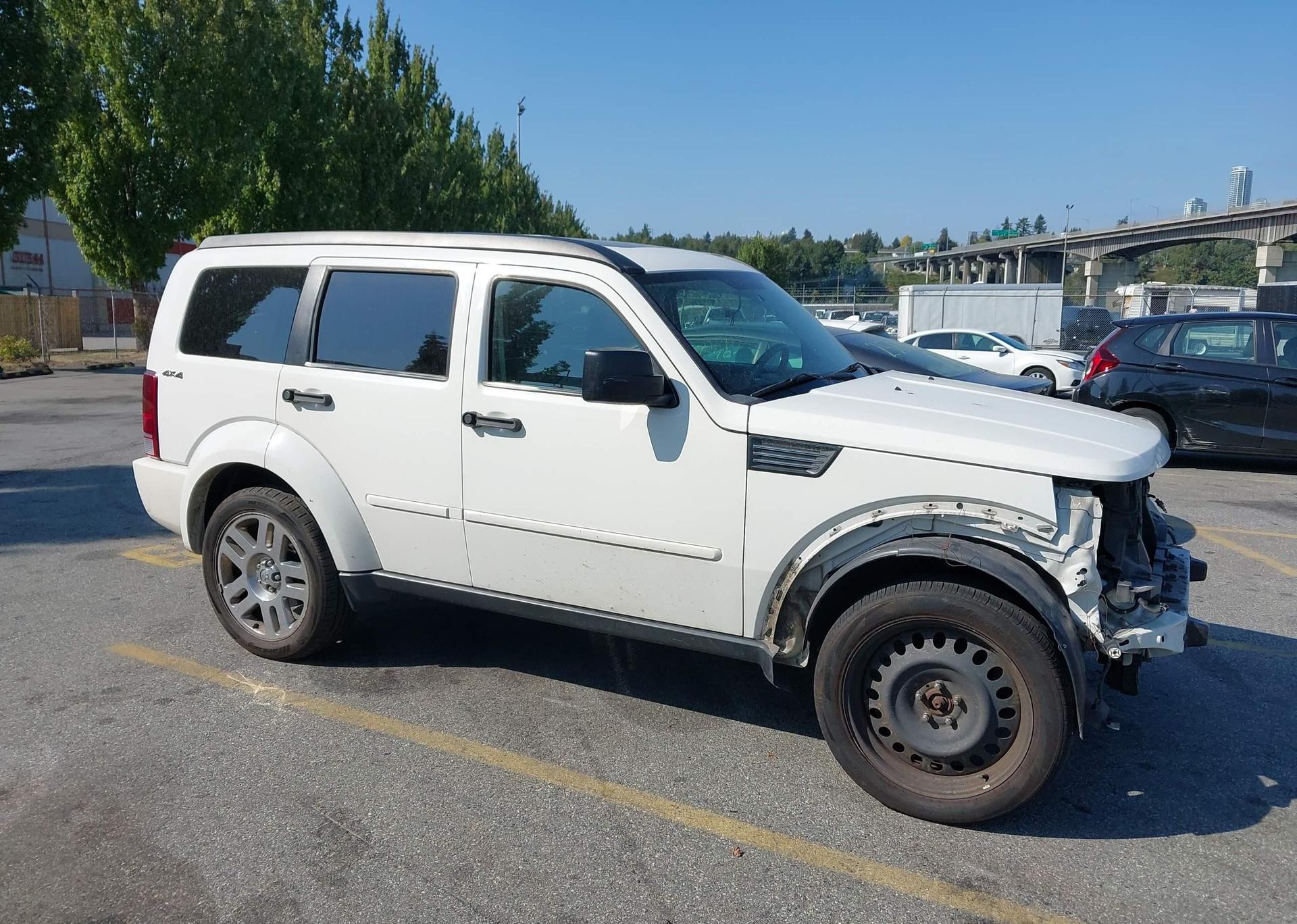 2010 DODGE NITRO SXT