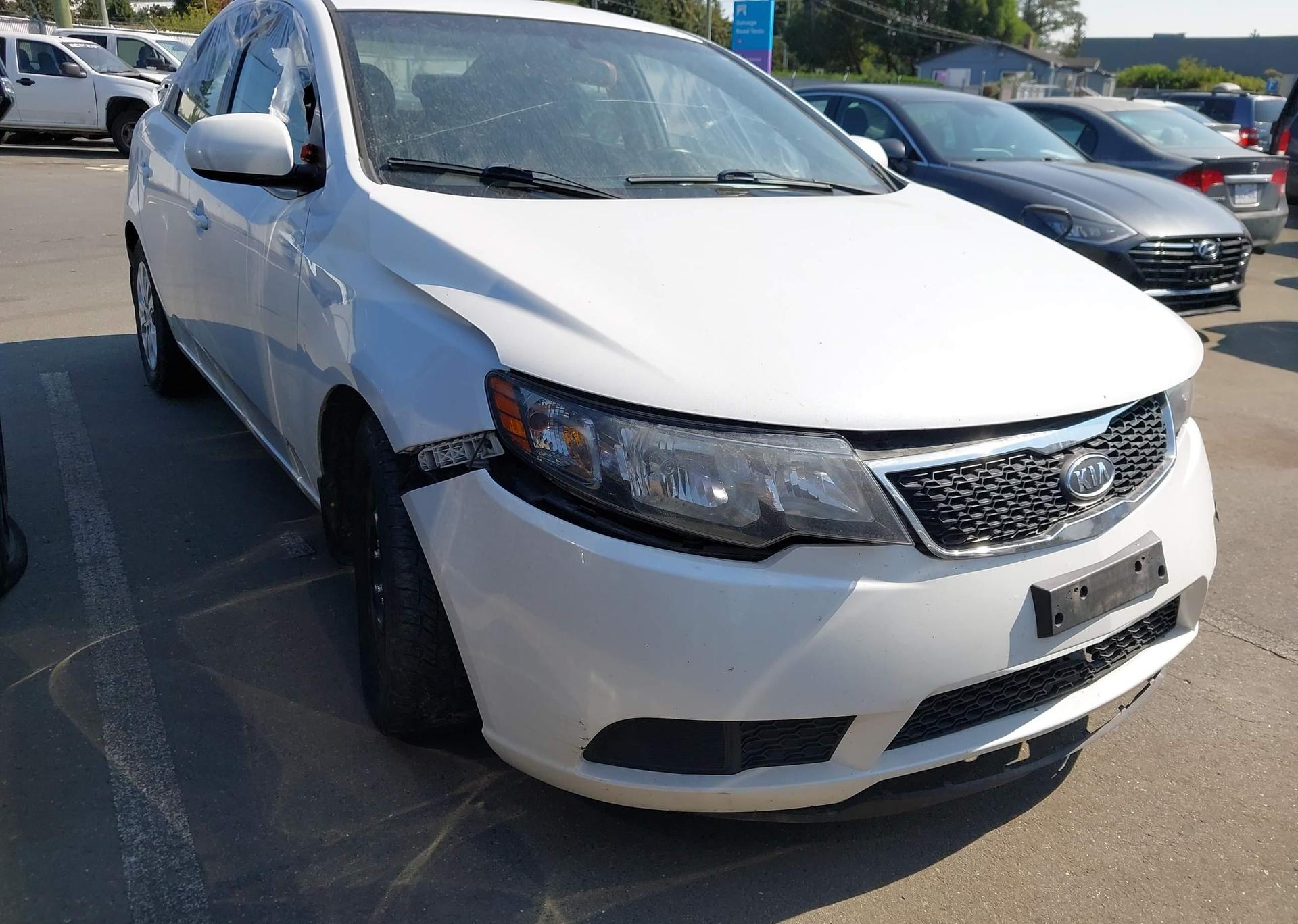 2011 KIA FORTE