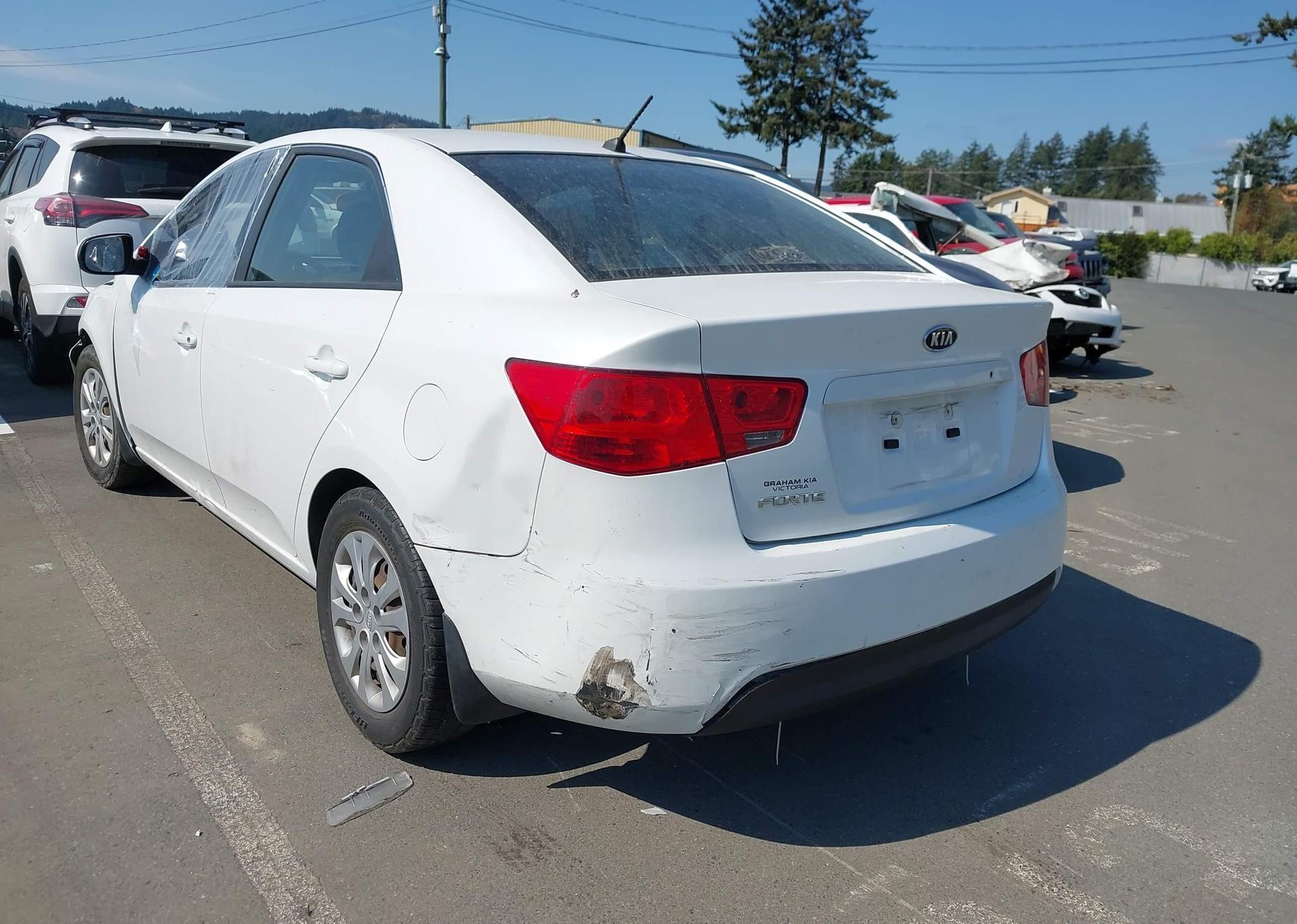 2011 KIA FORTE