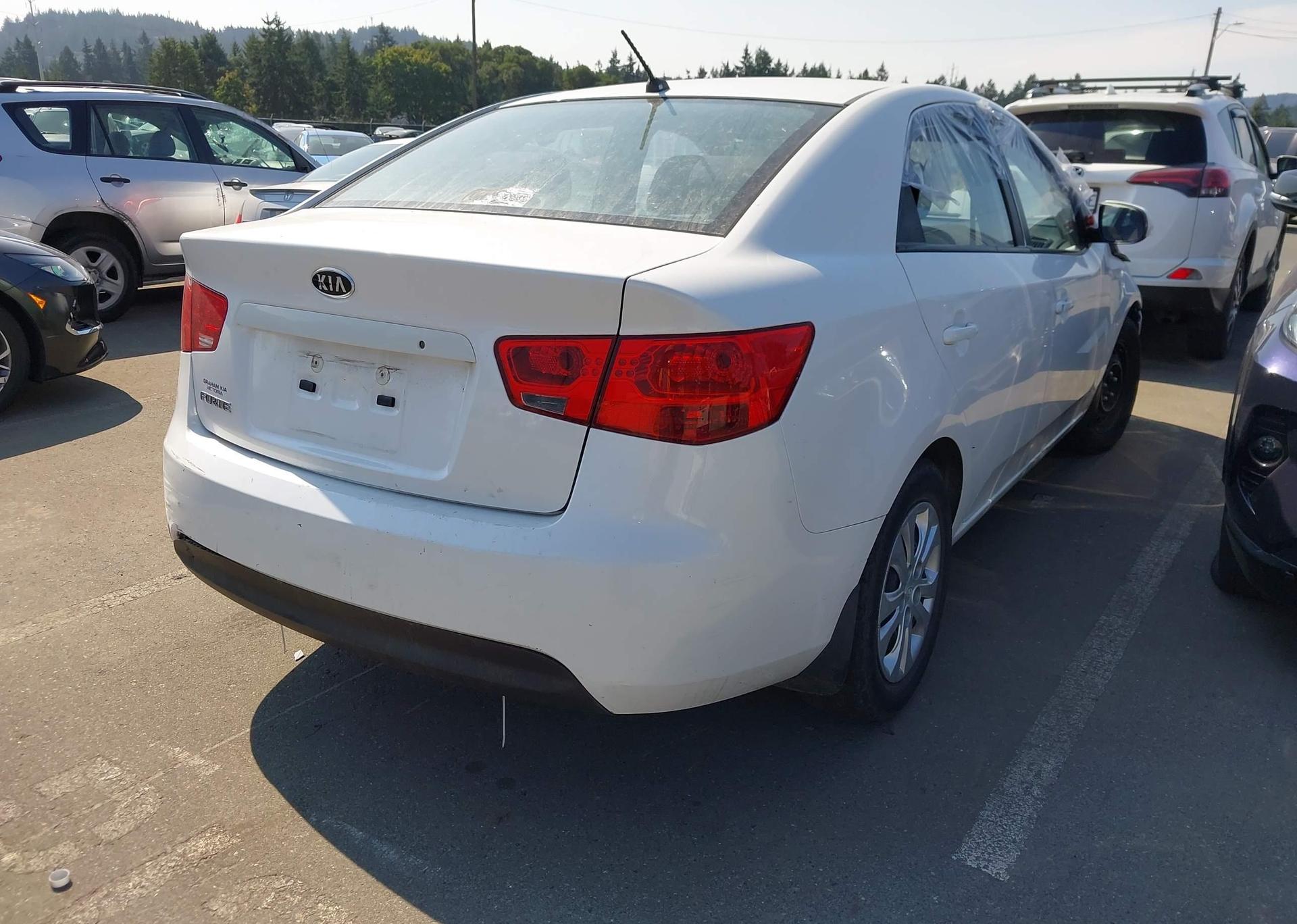 2011 KIA FORTE
