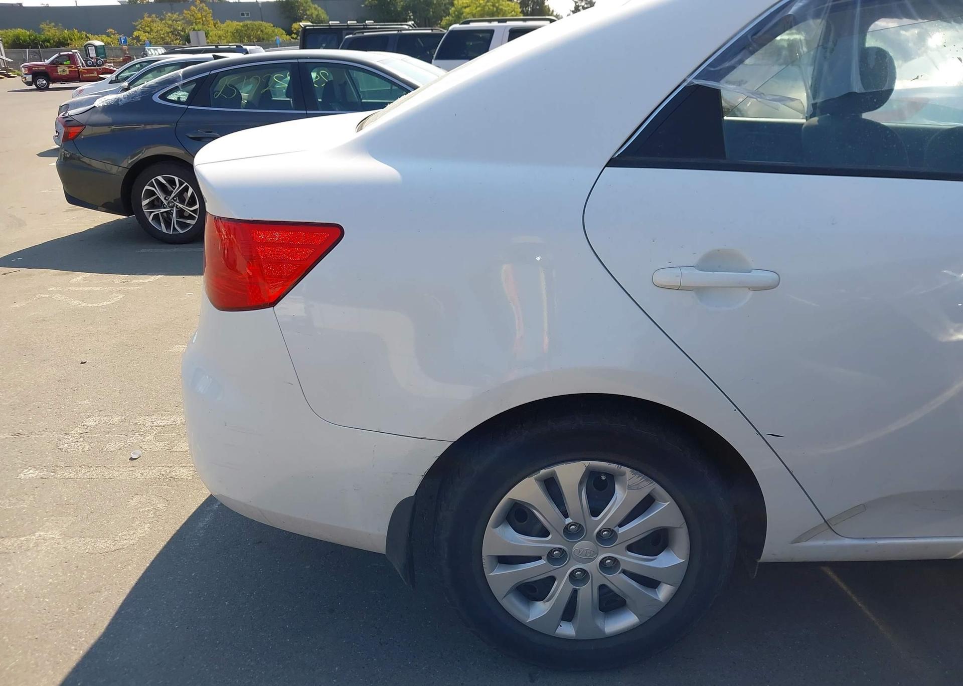 2011 KIA FORTE