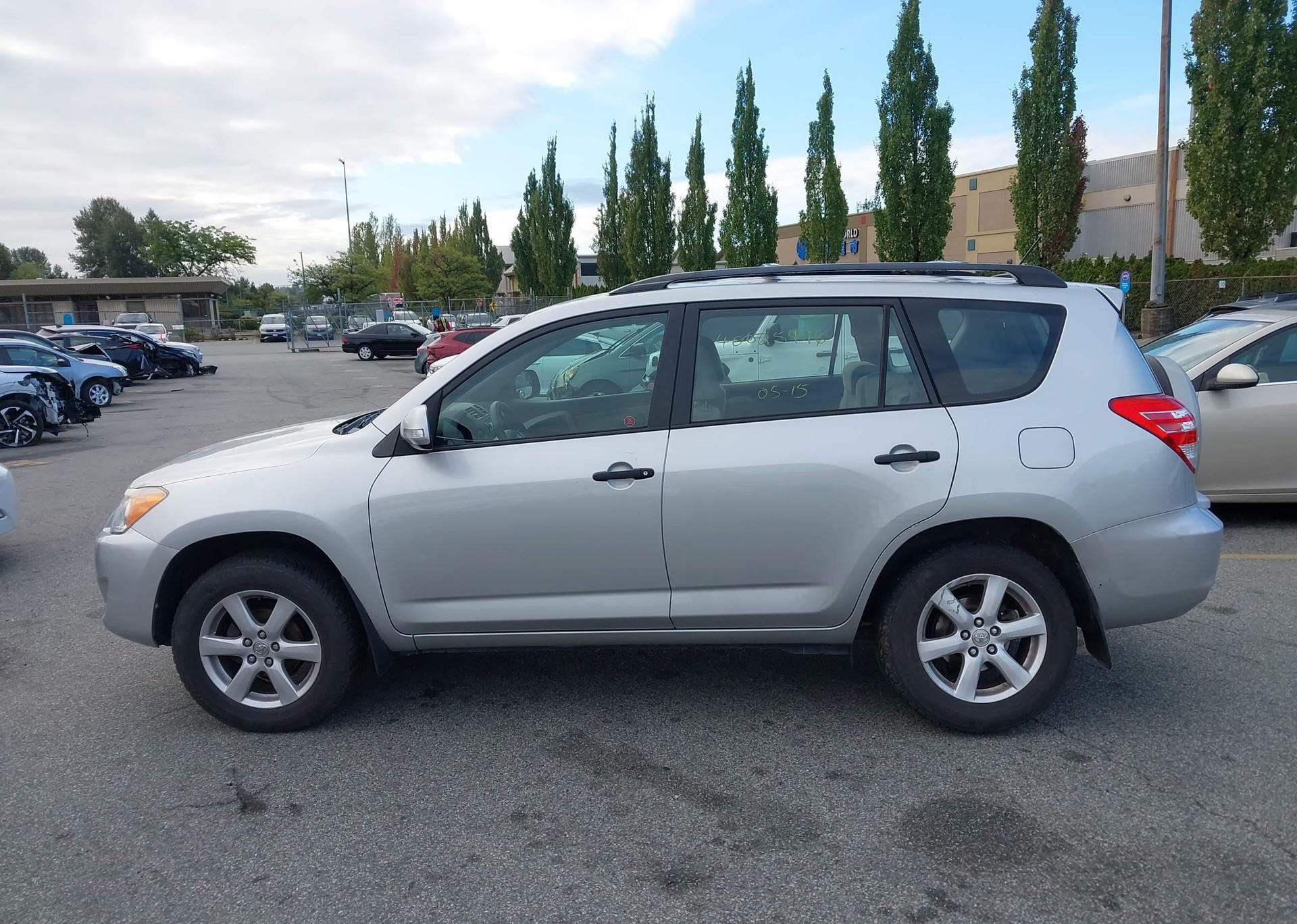 2010 TOYOTA RAV4