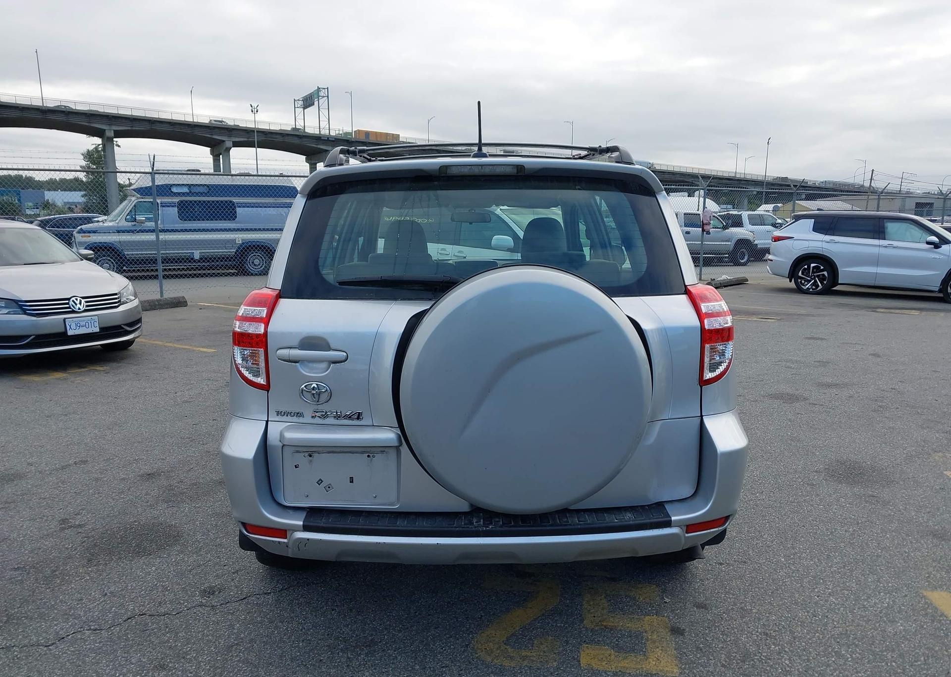 2010 TOYOTA RAV4