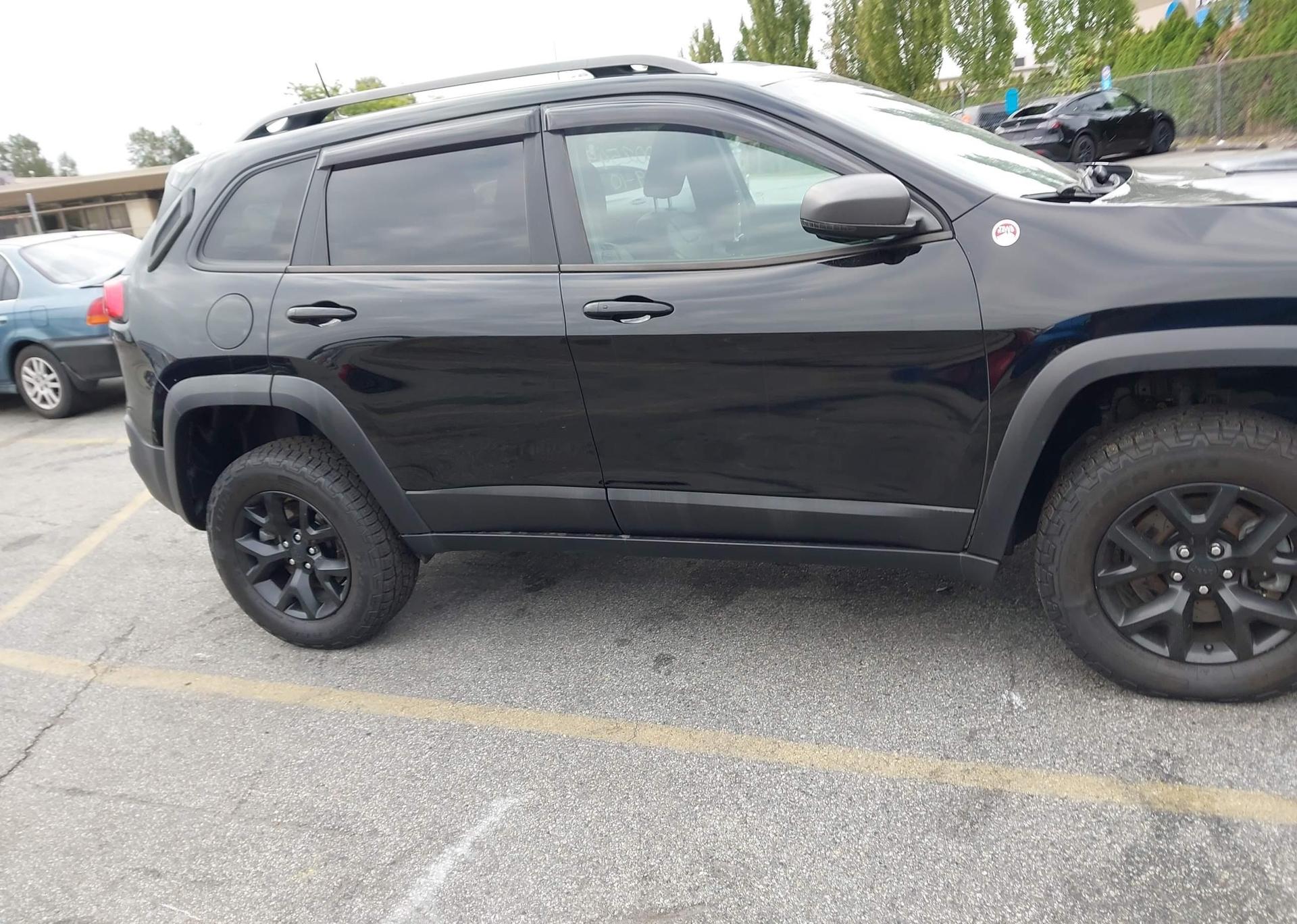 2018 JEEP CHEROKEE TRAILHAWK