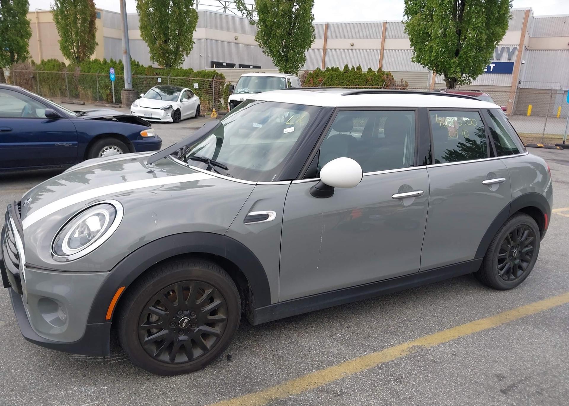 2019 MINI COOPER