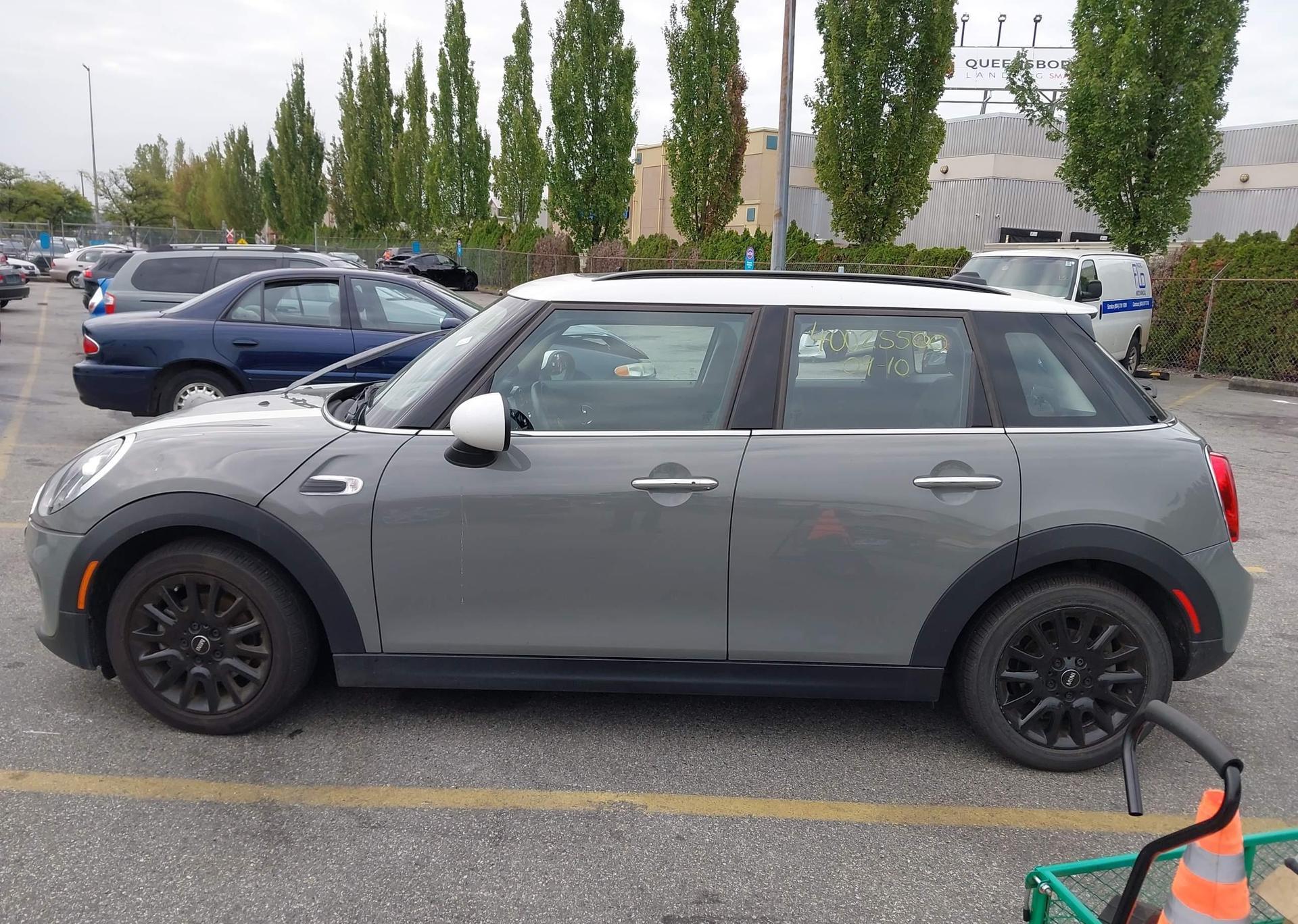2019 MINI COOPER