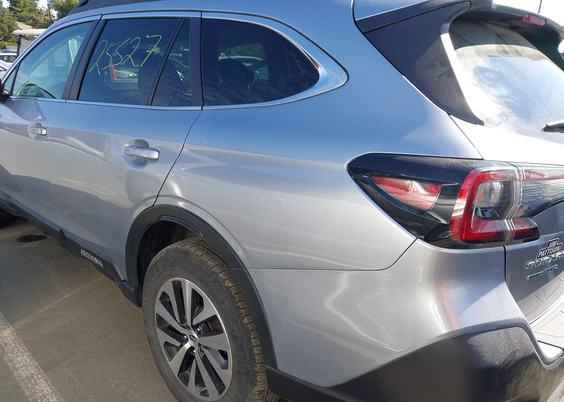 2022 SUBARU OUTBACK TOURING
