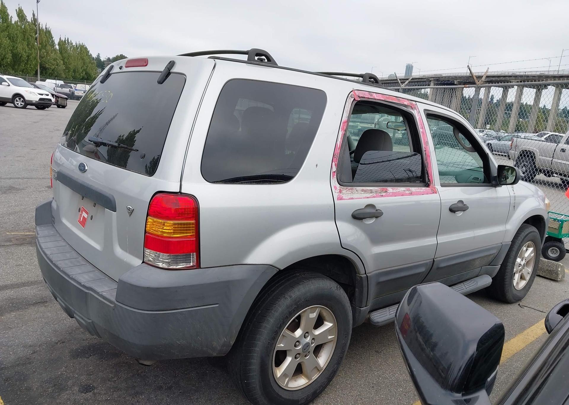 2007 FORD ESCAPE XLT