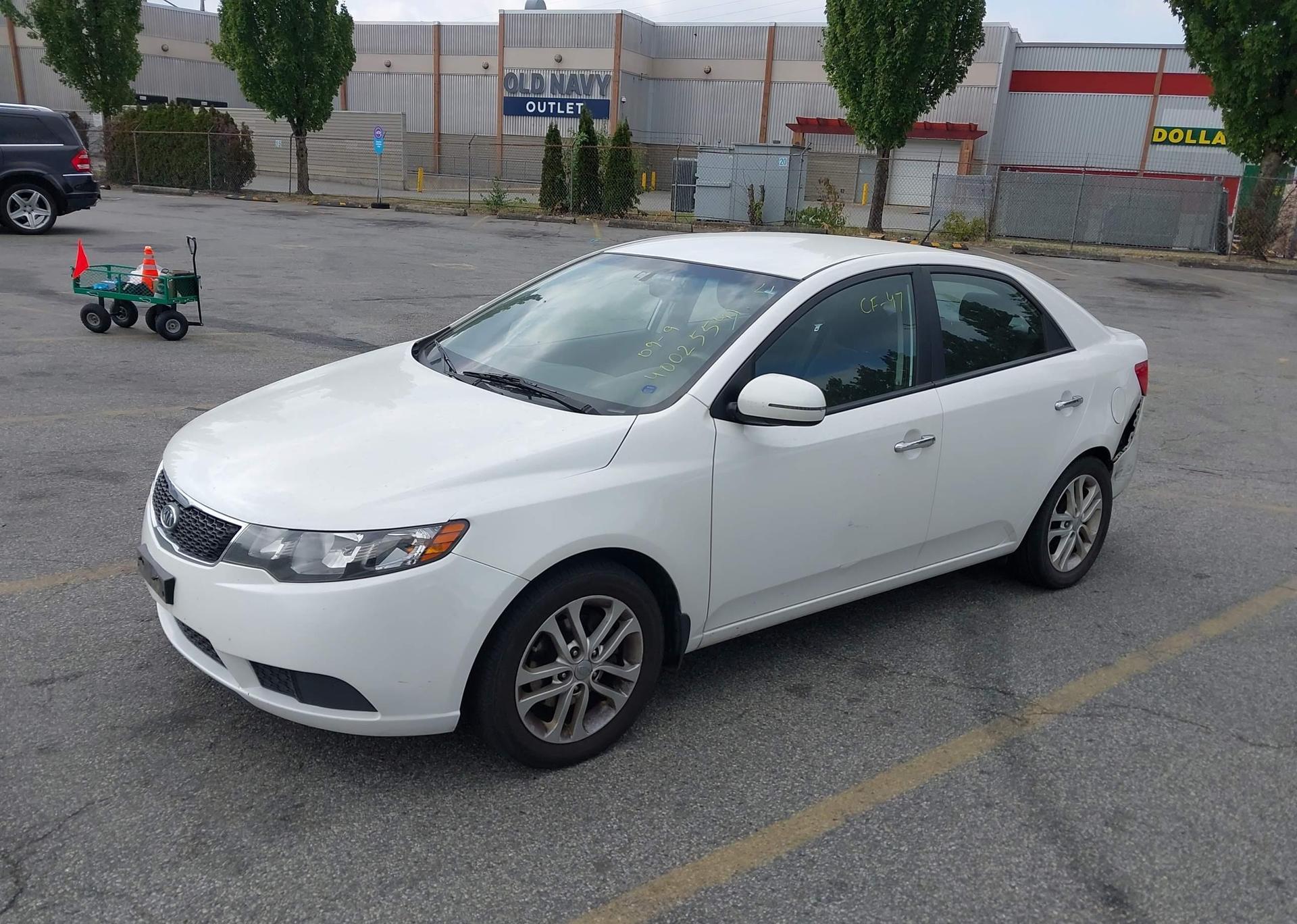 2011 KIA FORTE
