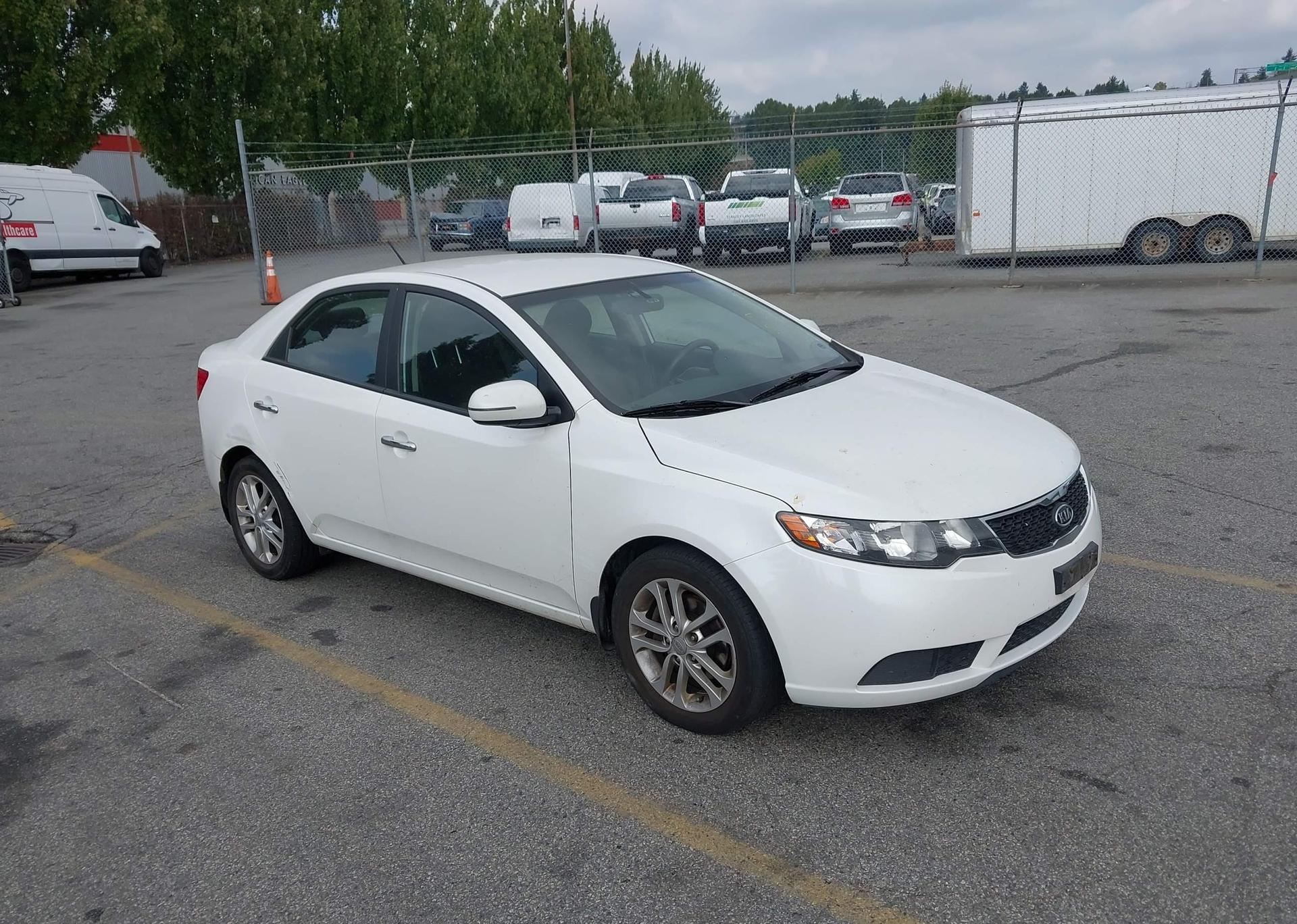 2011 KIA FORTE