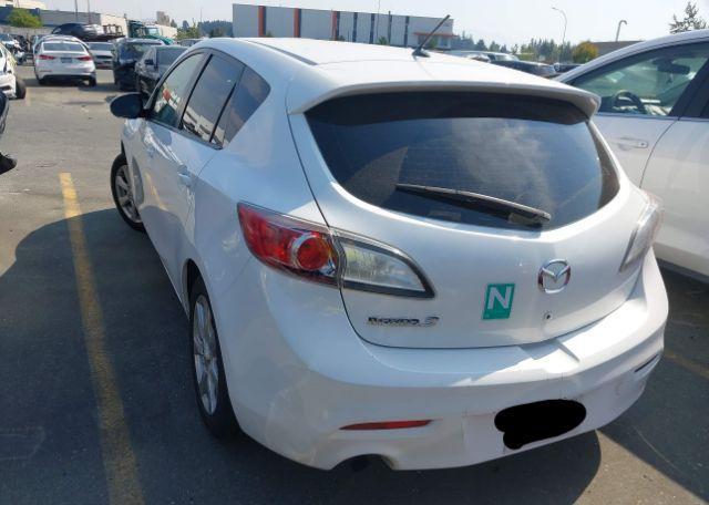2011 MAZDA 3 I