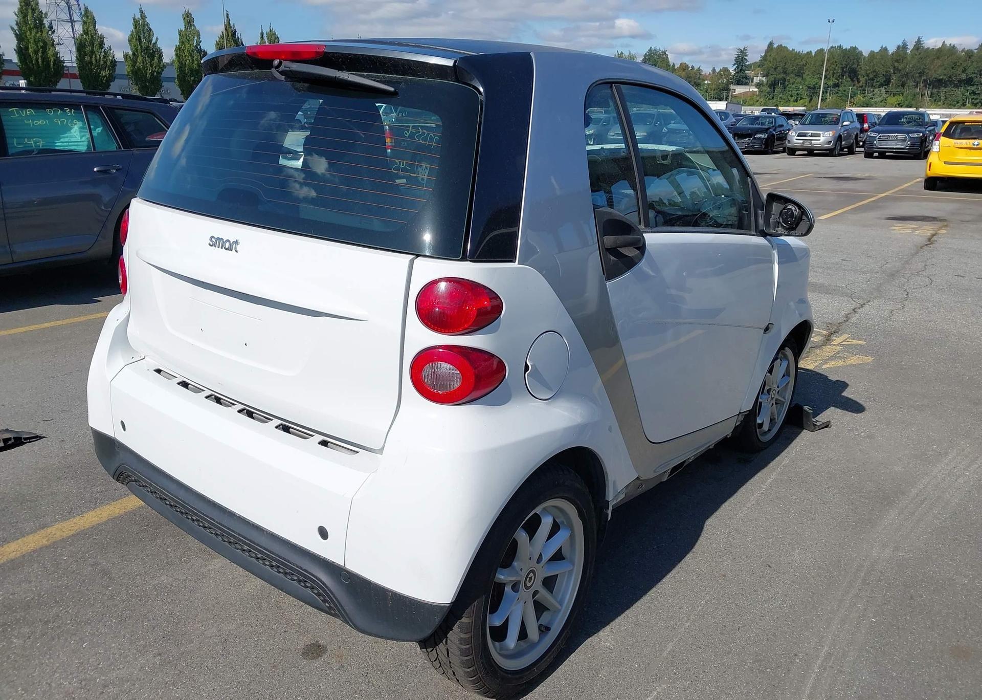 2015 SMART FORTWO PURE