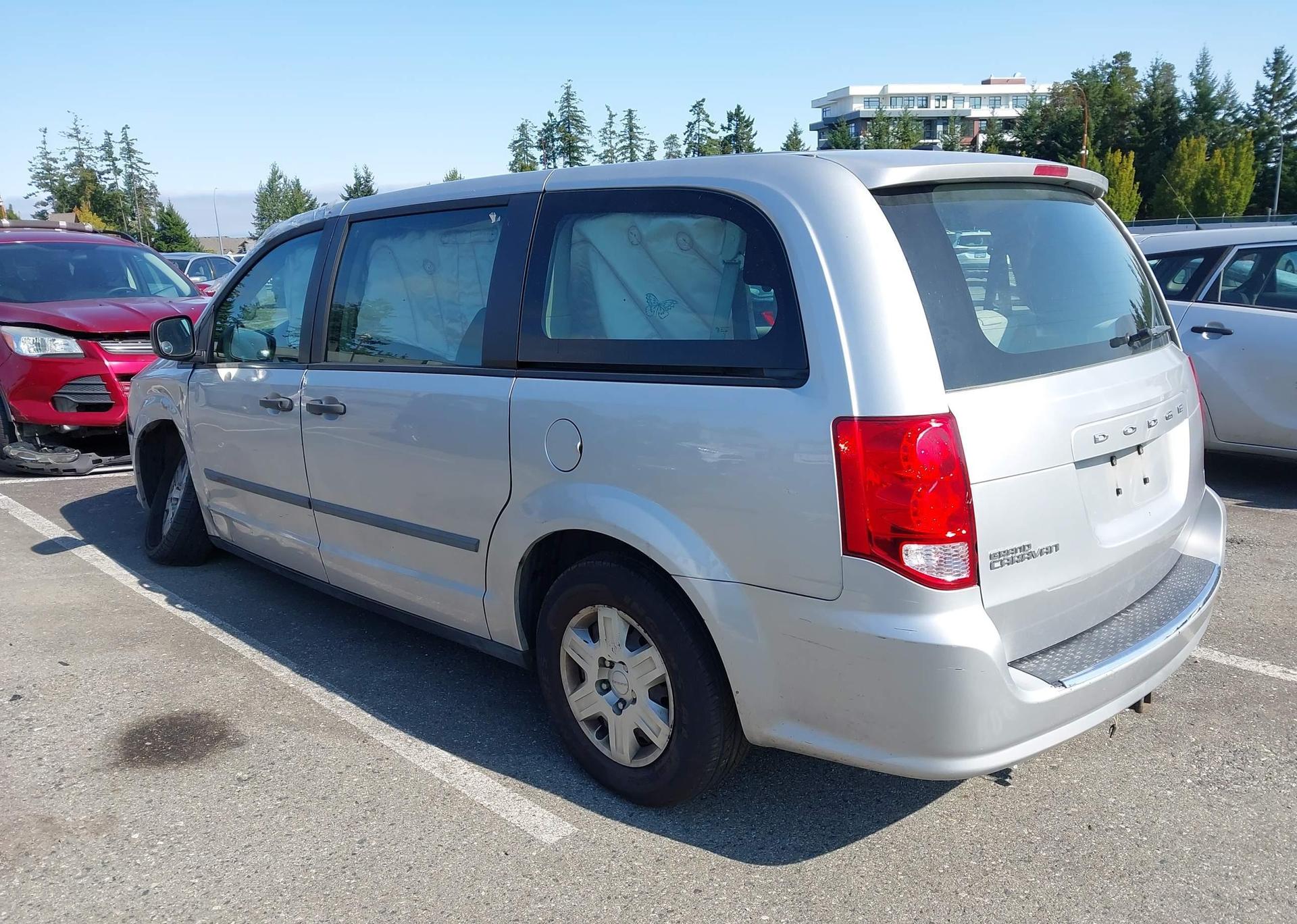 2012 DODGE GRAND CARAVAN SE