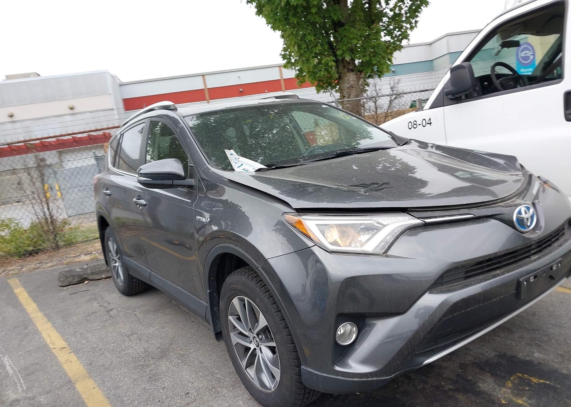 2016 TOYOTA RAV4