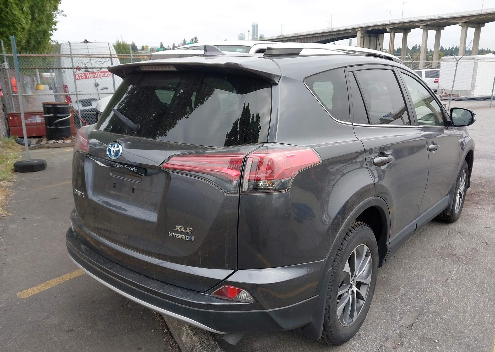 2016 TOYOTA RAV4