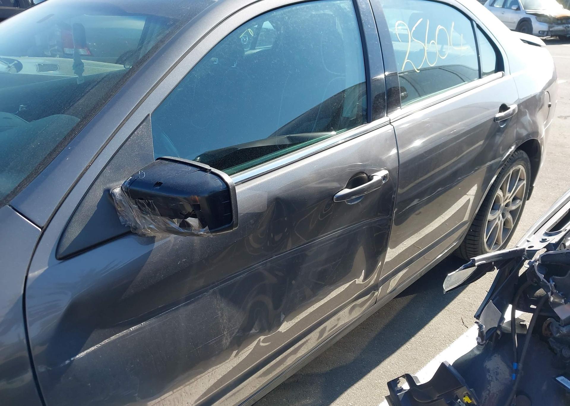 2011 FORD FUSION SE