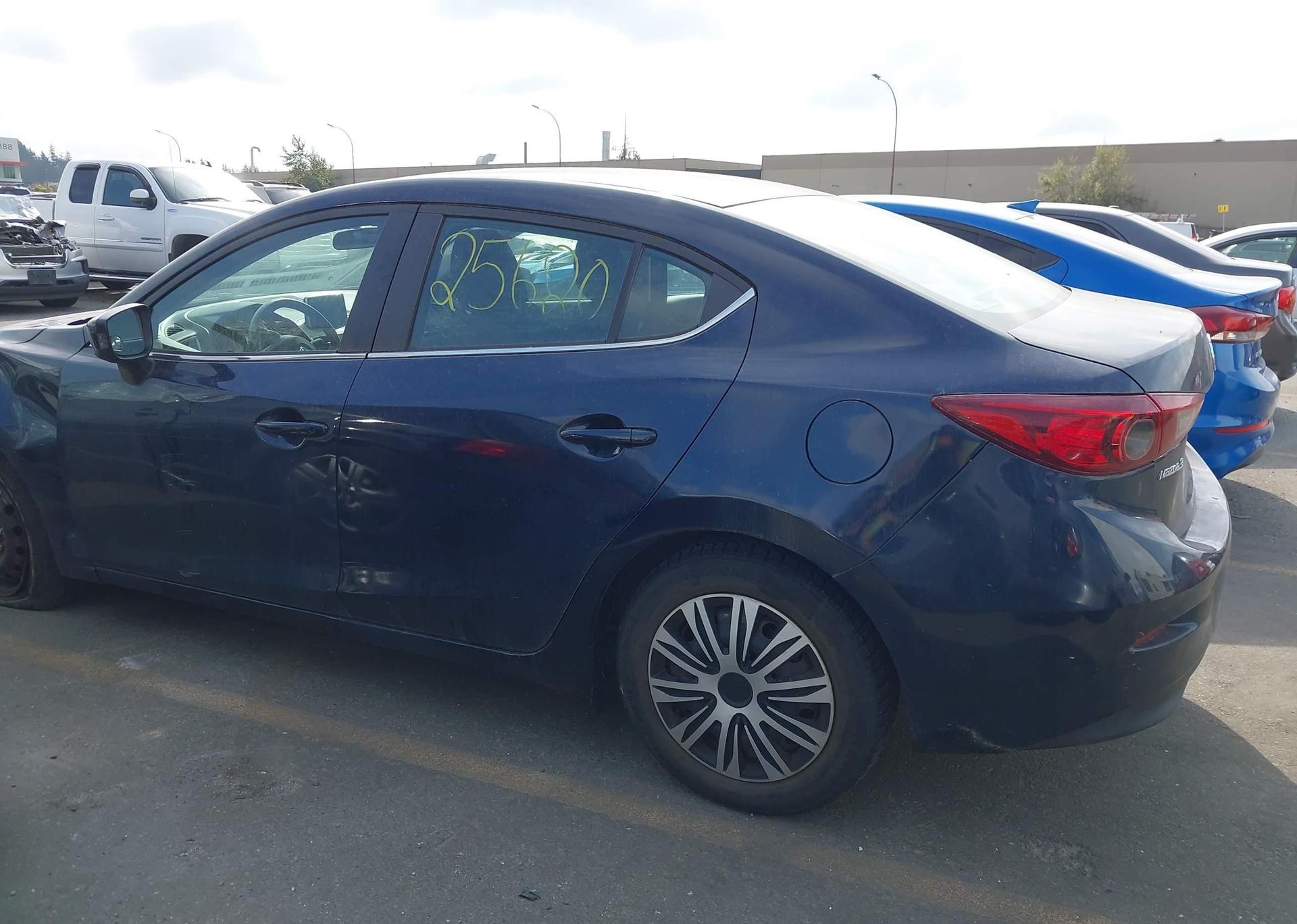 2016 MAZDA 3 TOURING
