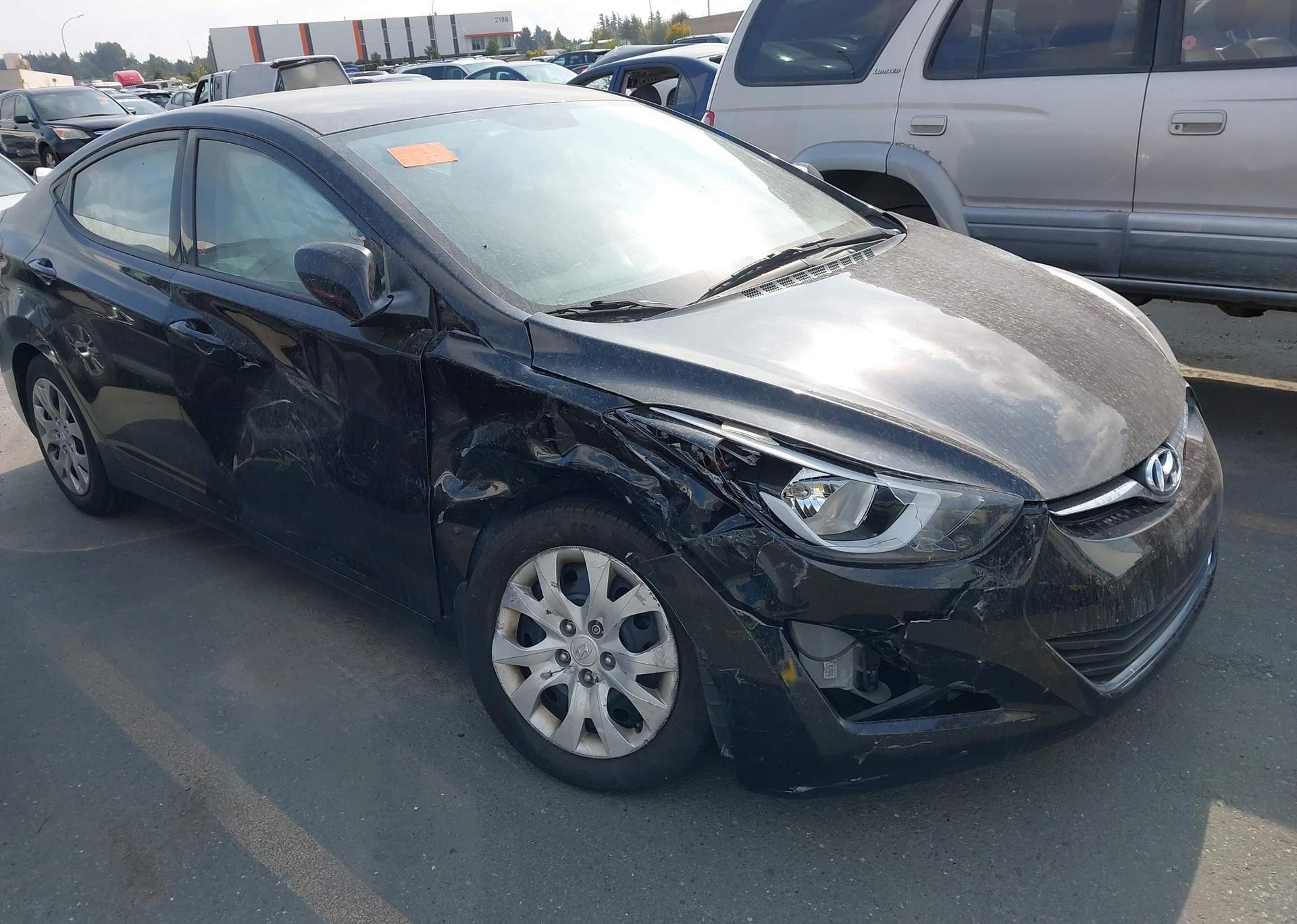 2014 HYUNDAI ELANTRA SE