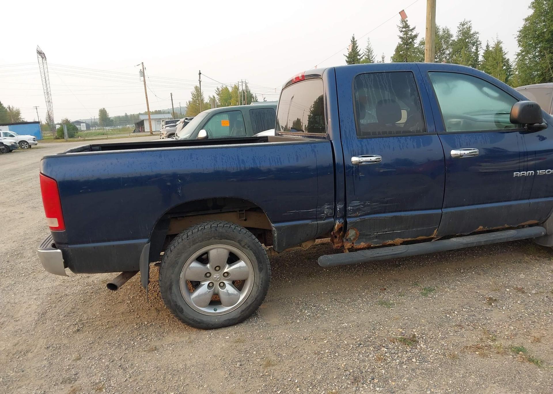 2005 DODGE RAM 1500 ST