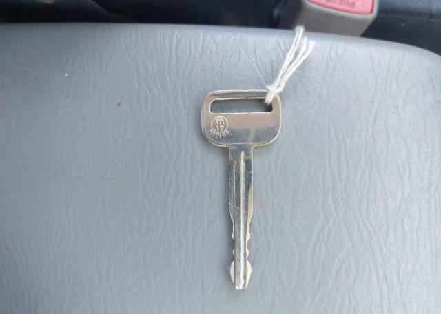 2003 TOYOTA COROLLA