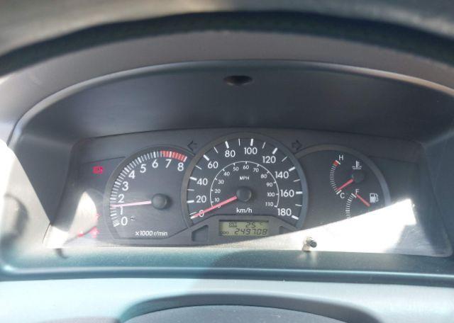 2003 TOYOTA COROLLA