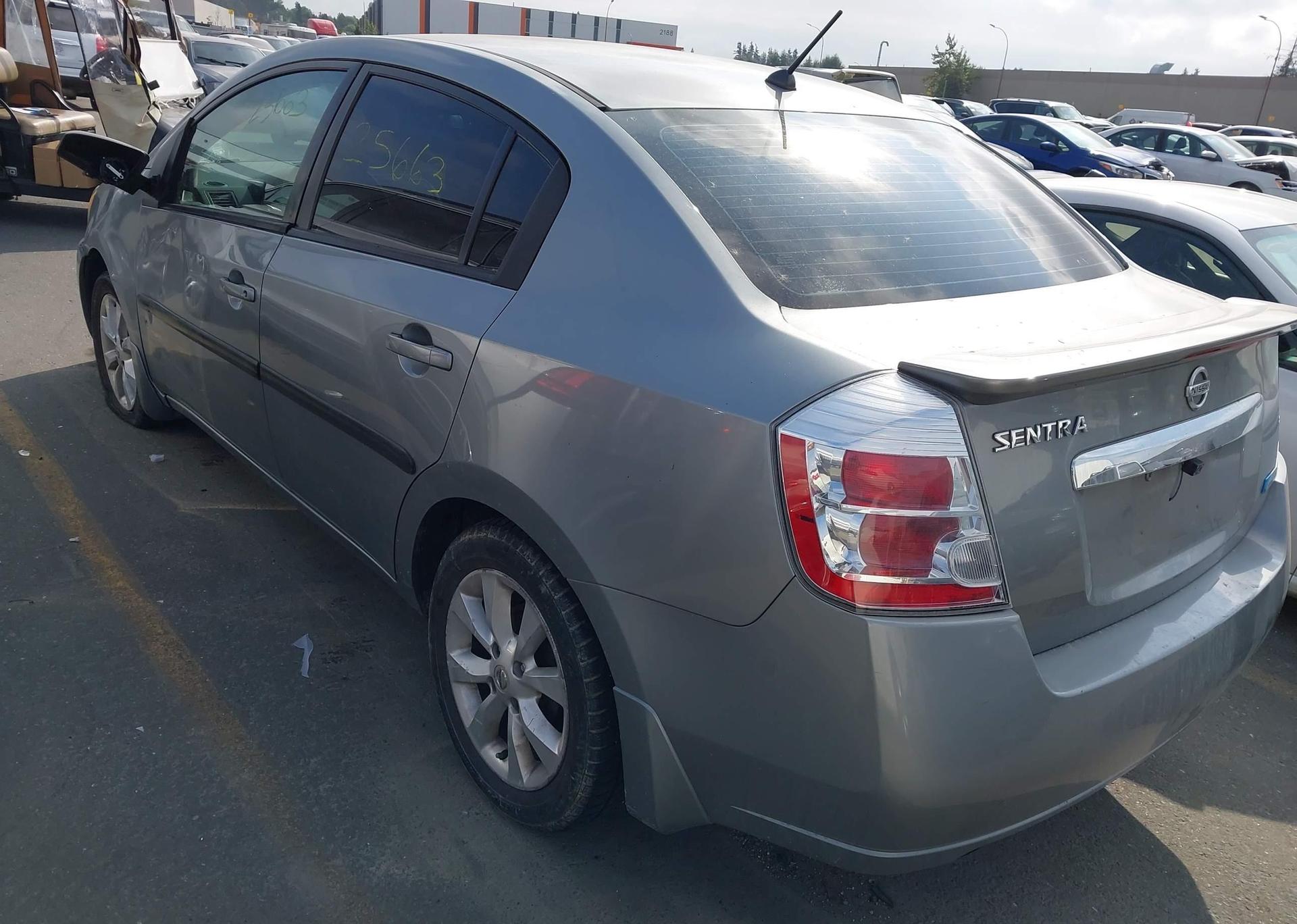 2011 NISSAN SENTRA 2.0