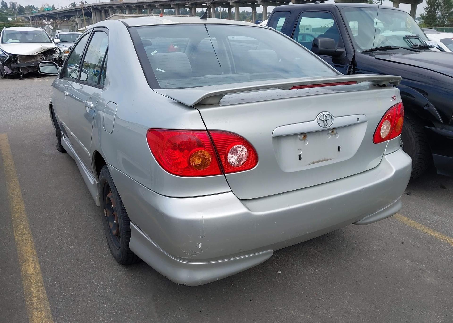 2003 TOYOTA COROLLA CE